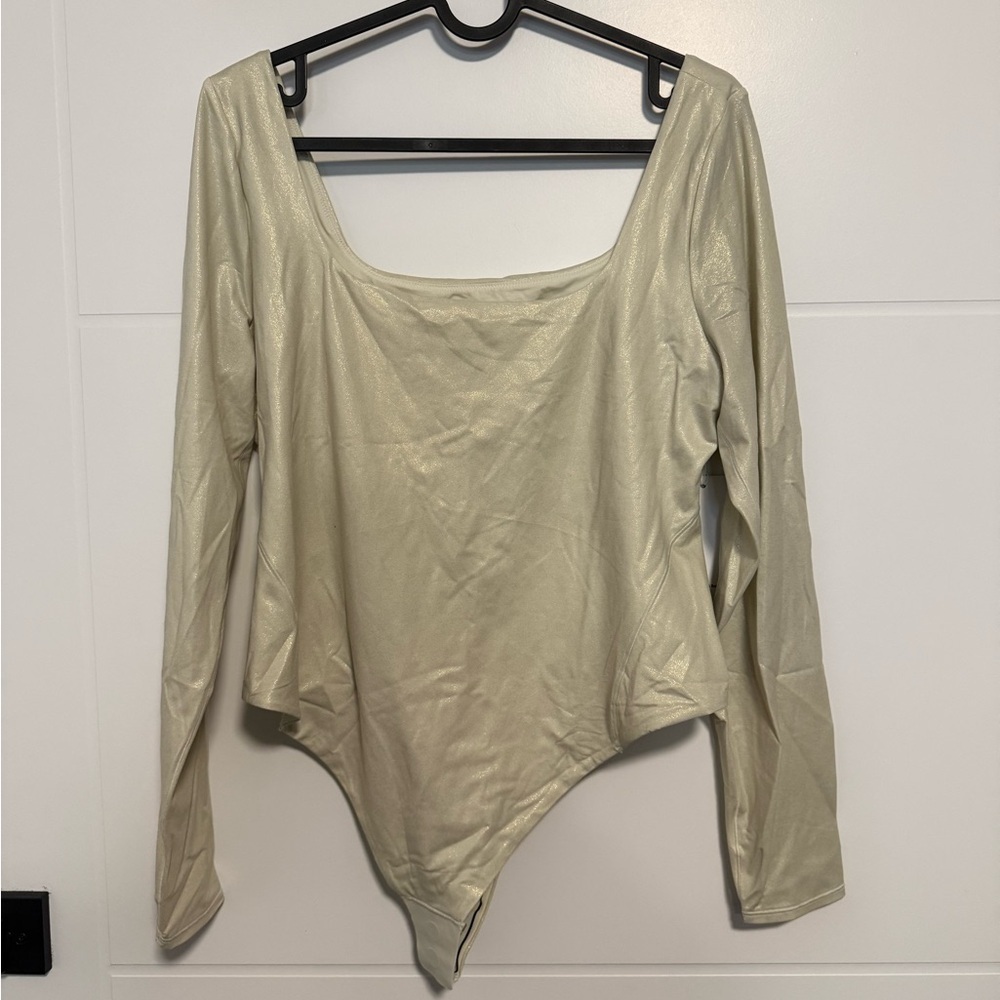Lululemon Wundermost Square Neck BodySuit - Picture 3 of 7